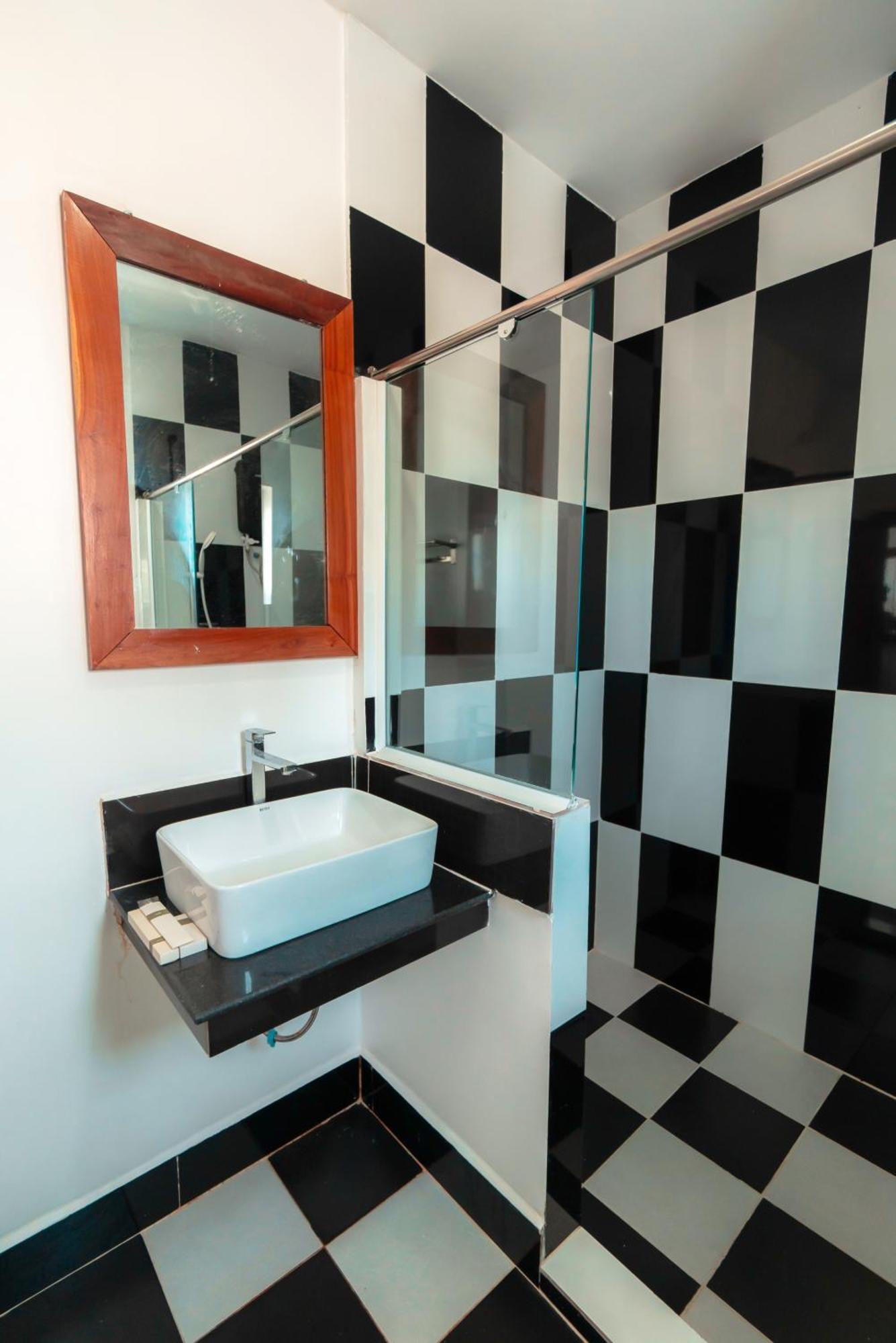 Koh Dach View Boutique Hotel พนมเปญ ภายนอก รูปภาพ